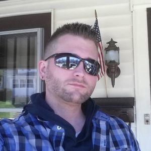 Meet your Hommie, RJ (Cabe)